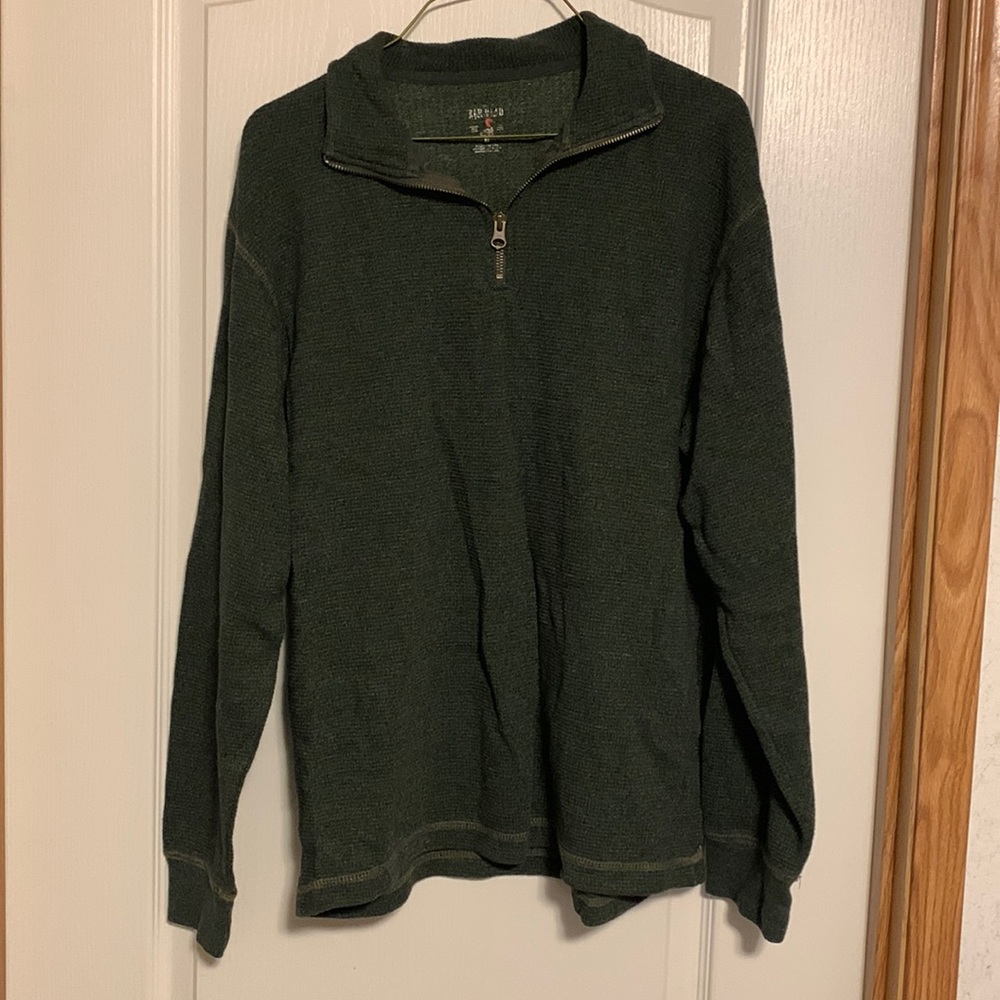 Green, long sleeved pullover